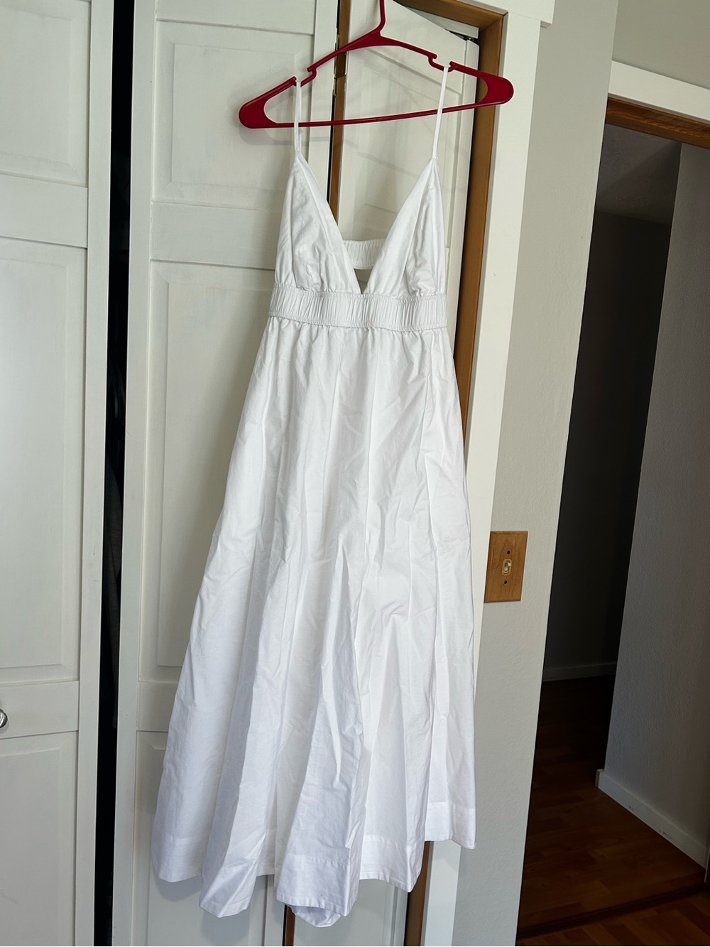 Wilfred White V-Neck Strappy Midi Poplin Dress